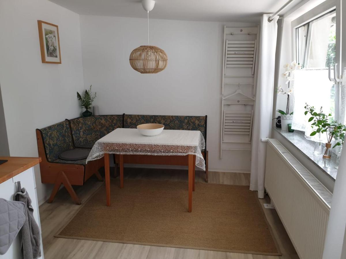 Ferienwohnung Lindenhof, Zentrumsnah Mit Terrasse Und Grillmoeglichkeit Magdeburg Exterior foto