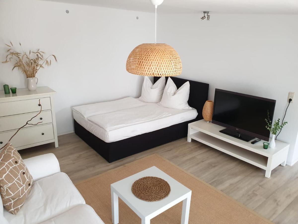 Ferienwohnung Lindenhof, Zentrumsnah Mit Terrasse Und Grillmoeglichkeit Magdeburg Exterior foto